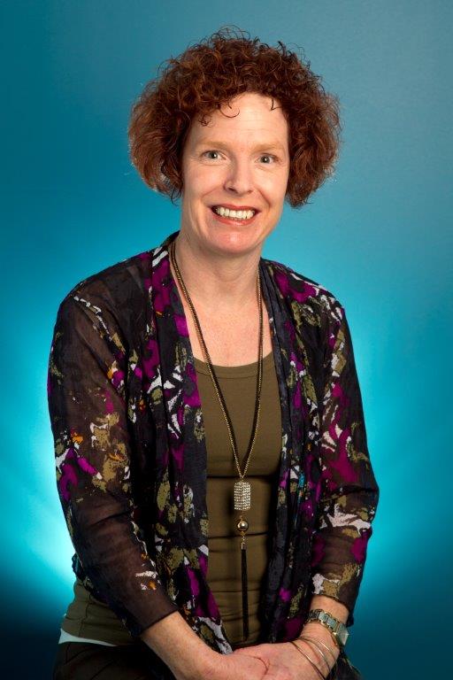 Profile photo of Amanda Hall