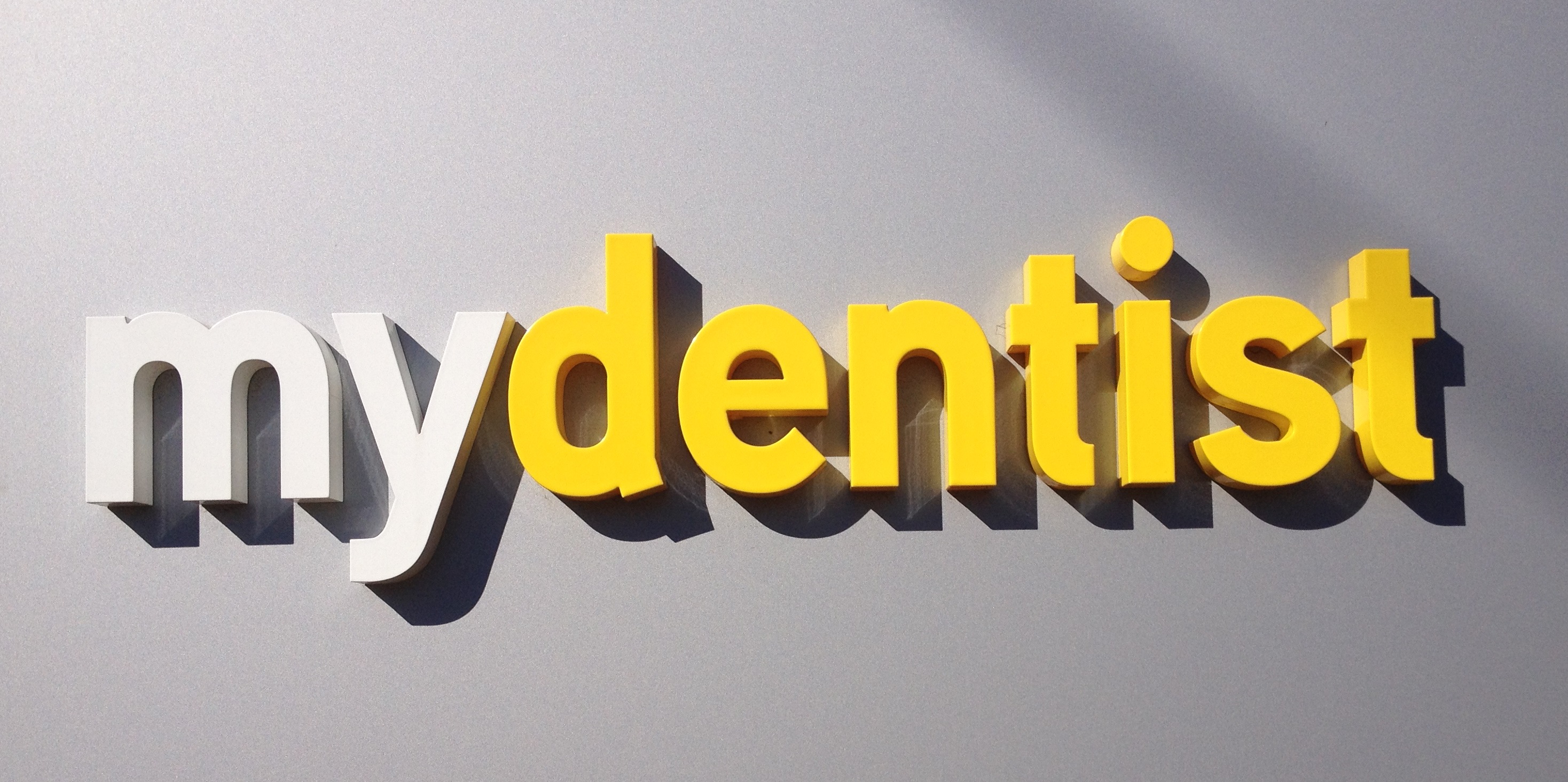 Logo of My Dentist On The Parade