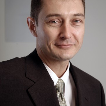 Dr Adam Gajdatsy Photo