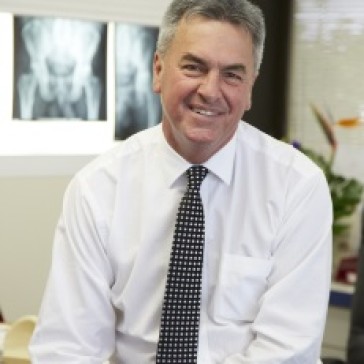 Mr Michael Anderson Photo