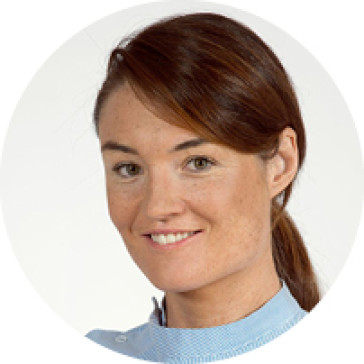 Ms Lisa Gazzard Photo