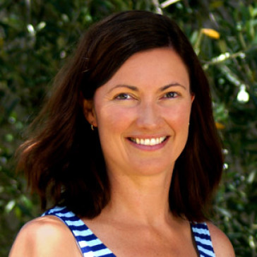 Ms Elyse Graham Photo